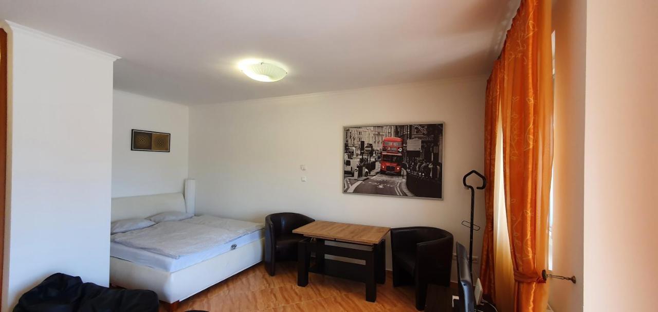 שיופוק Bazsi Golden Beach Apartman מראה חיצוני תמונה