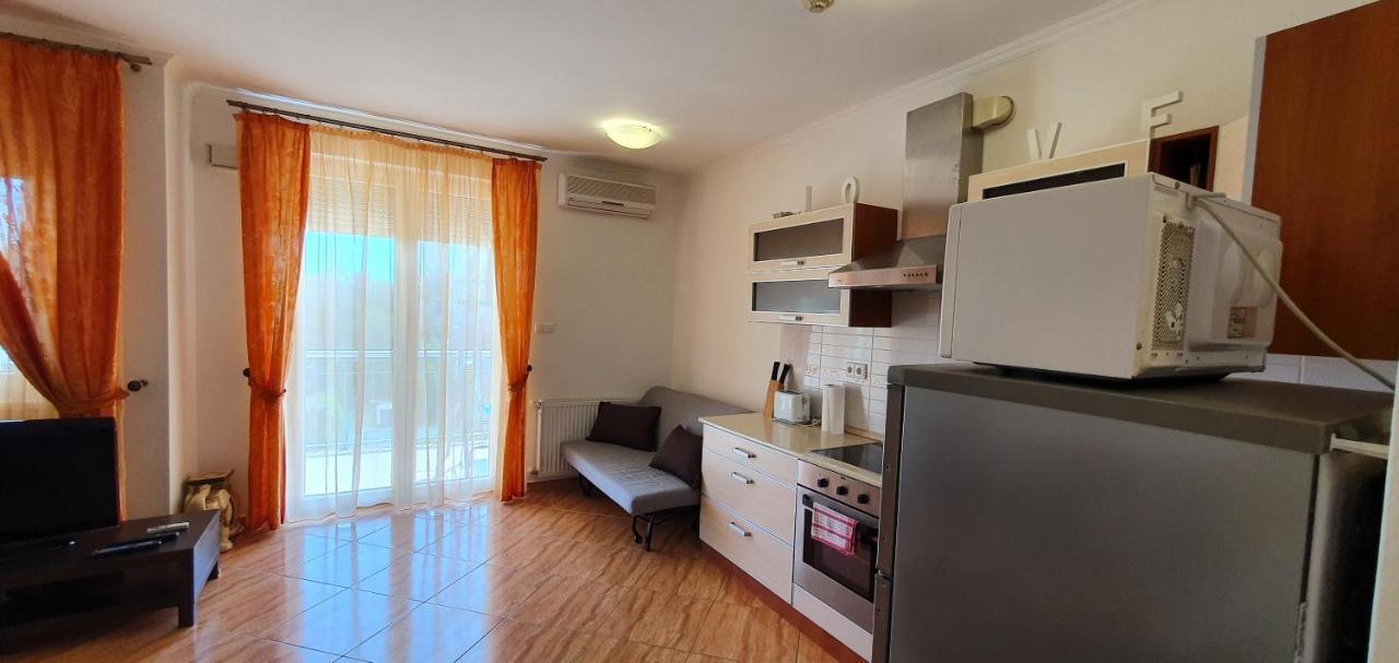 שיופוק Bazsi Golden Beach Apartman מראה חיצוני תמונה